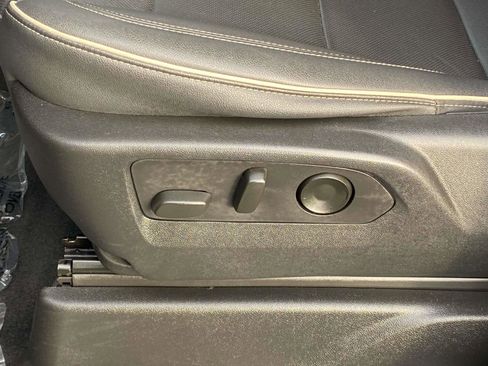 Used 2023 Chevrolet Tahoe Premier image 15