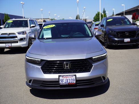 Used 2023 Honda Accord EX image 6