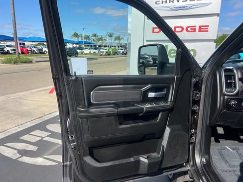 Used 2025 RAM 2500 Big Horn AWD/4WD image 34