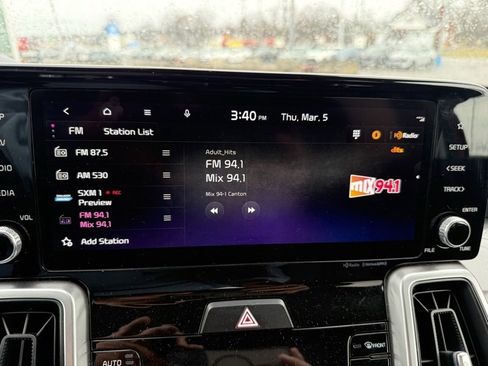 Certified 2023 Kia Sorento S image 11