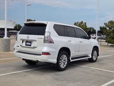 Used 2016 Lexus GX 460 w/ Premium Package AWD/4WD image 5