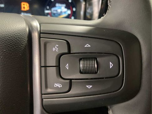 Used 2024 GMC Sierra 2500 SLE w/ SLE Convenience Package image 21