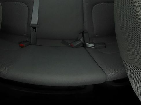 Used 2020 Nissan Frontier SV w/ Midnight Edition Floor Mats AWD/4WD image 13