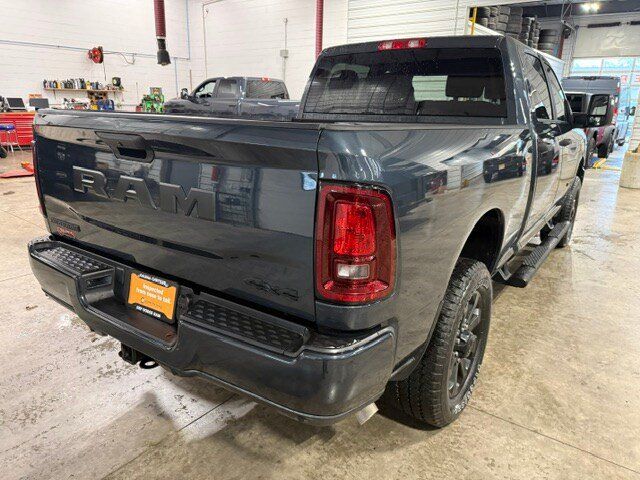 Used 2025 RAM 2500 Big Horn AWD/4WD image 23