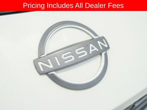 Used 2025 Nissan Z Performance w/ Floor Mat Package RWD image 4