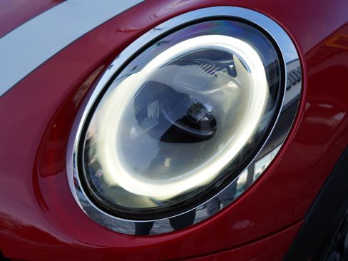 Used 2023 MINI Cooper S image 92