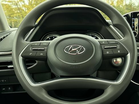 Used 2023 Hyundai Sonata SEL FWD image 15