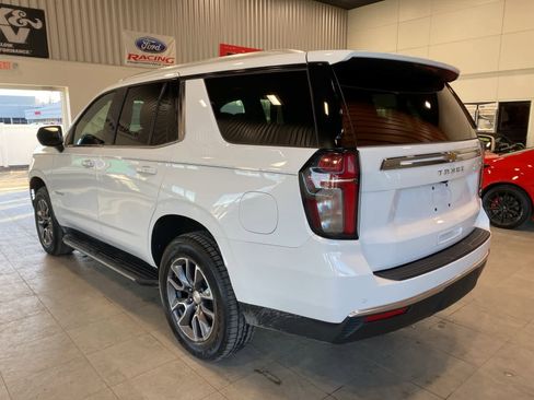 Used 2023 Chevrolet Tahoe LS image 3