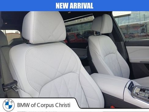 Used 2026 BMW X7 xDrive40i AWD/4WD image 19
