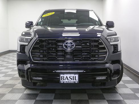 Used 2023 Toyota Sequoia Platinum image 3