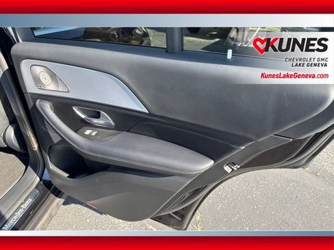 Used 2025 Mercedes-Benz GLE 350 4MATIC image 19