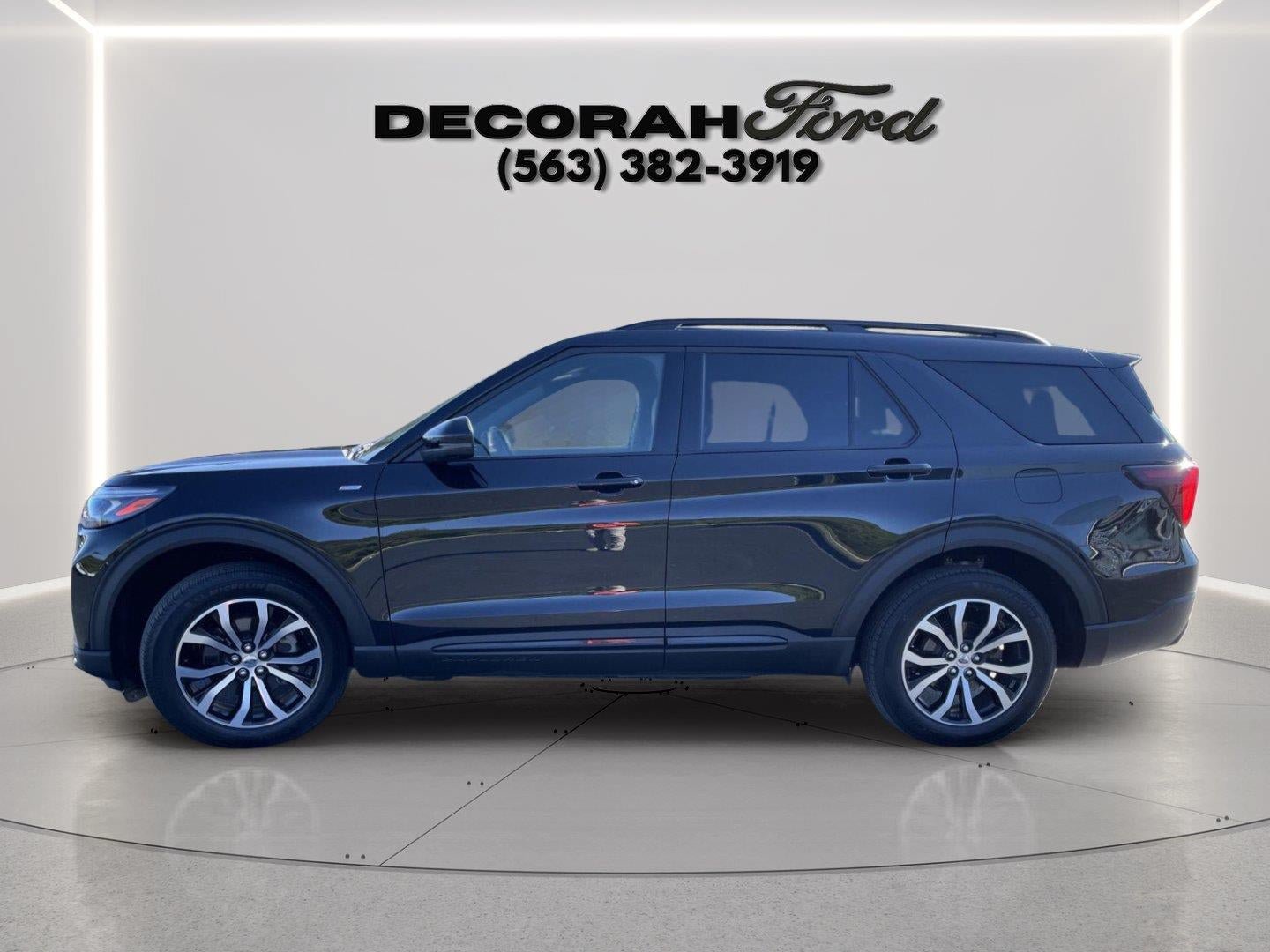 Used 2026 Ford Explorer ST-Line AWD/4WD image 4