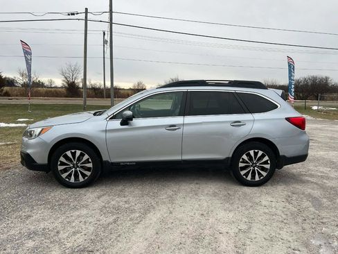 Used 2015 Subaru Outback 2.5i Limited image 3