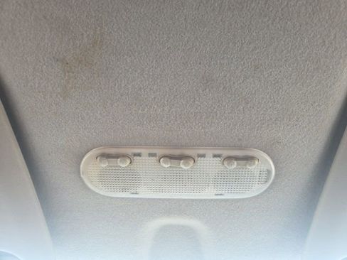 Used 2017 Nissan NV200 SV image 22