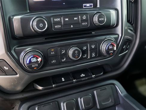 Used 2016 Chevrolet Silverado 1500 LT w/ Texas Edition image 18