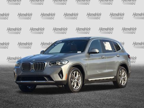Used 2023 BMW X3 xDrive30i w/ Premium Package image 9