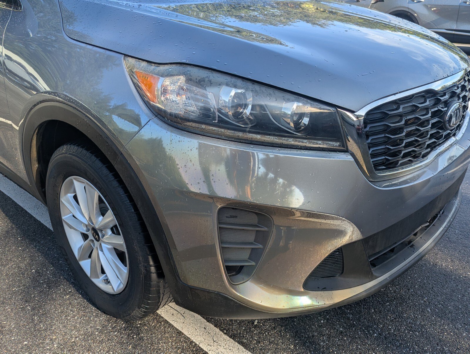 Used 2020 Kia Sorento LX FWD image 9