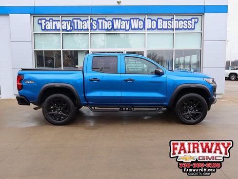 Used 2024 Chevrolet Colorado Trail Boss w/ Advanced Trailering Package image 1
