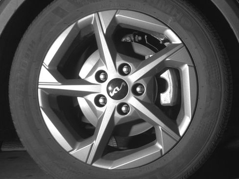 Used 2025 Kia K4 FWD image 13