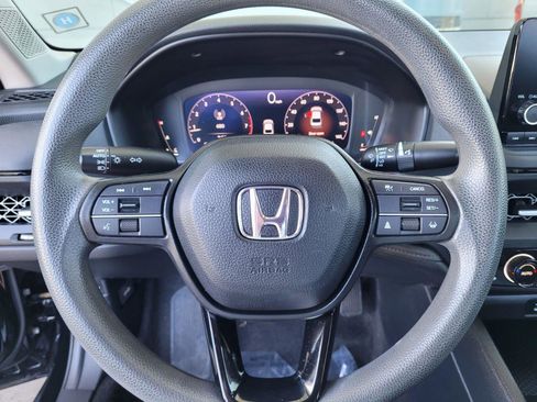 Used 2023 Honda Accord EX image 30