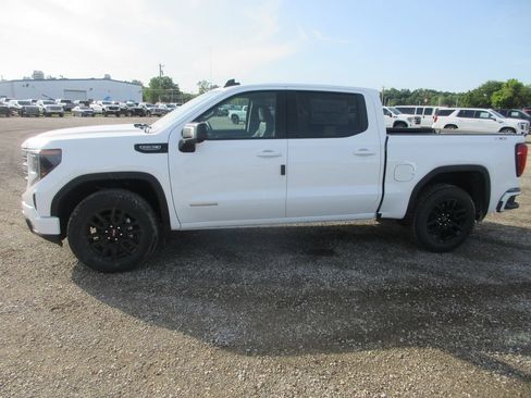 New 2026 GMC Sierra 1500 Elevation w/ Elevation Premium Package AWD/4WD image 9
