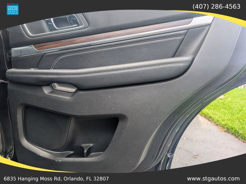 Used 2018 Ford Explorer Limited AWD/4WD image 21