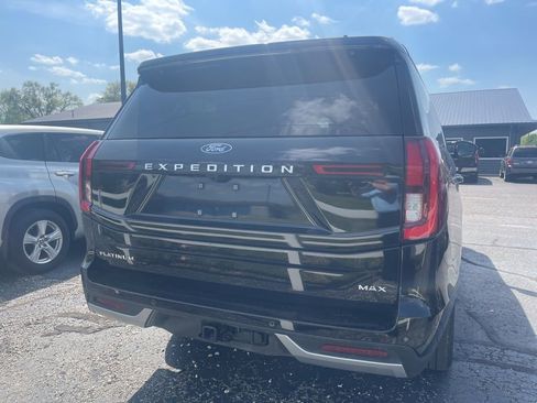 Used 2025 Ford Expedition Max Platinum AWD/4WD image 4