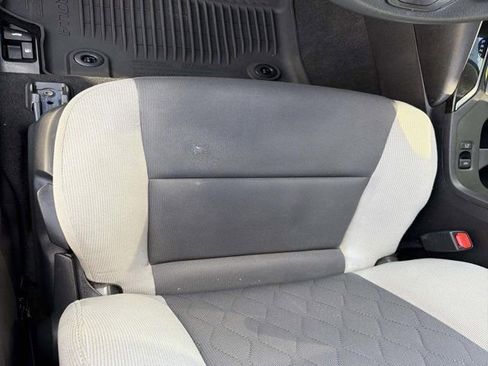 Certified 2025 Toyota Corolla LE image 9