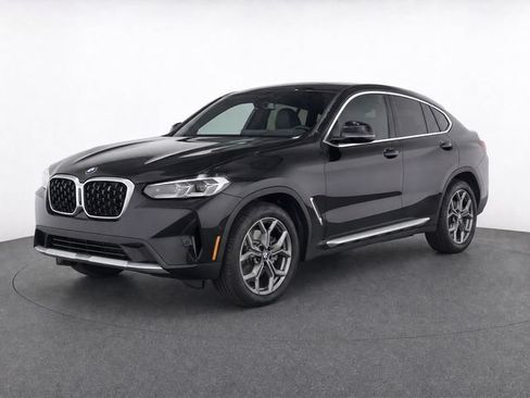 Used 2024 BMW X4 xDrive30i AWD/4WD image 7