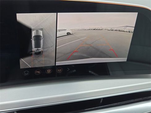 New 2026 Cadillac Lyriq Luxury image 24