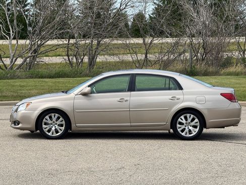 Used 2008 Toyota Avalon XLS FWD image 4