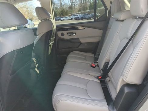New 2025 Honda Pilot EX-L image 12