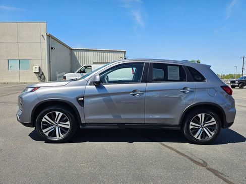 Used 2020 Mitsubishi Outlander Sport ES AWD/4WD image 3