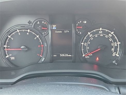 Used 2022 Toyota 4Runner SR5 Premium image 12