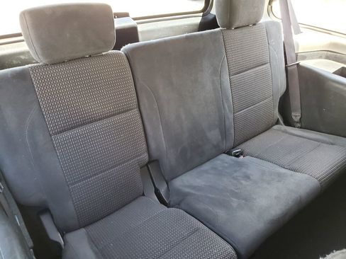 Used 2014 Nissan Armada SV AWD/4WD image 34
