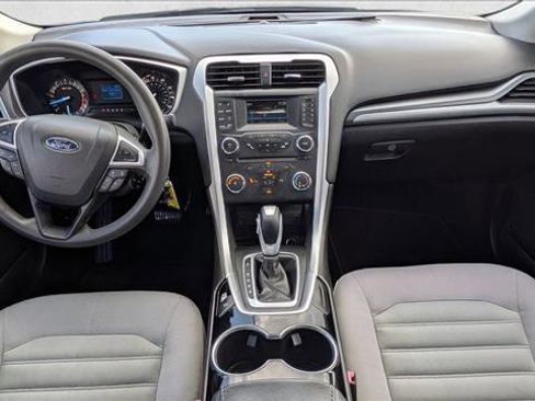 Used 2015 Ford Fusion S image 18