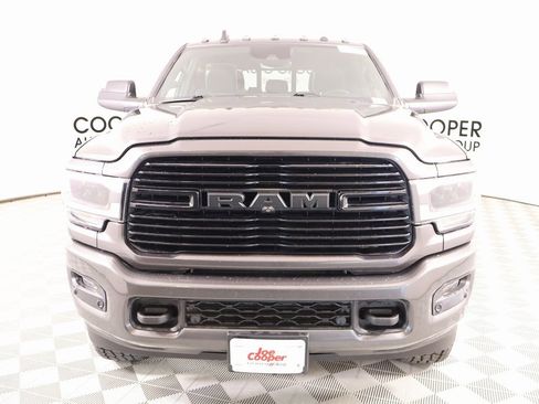 Used 2019 RAM 2500 Laramie w/ Night Edition image 10