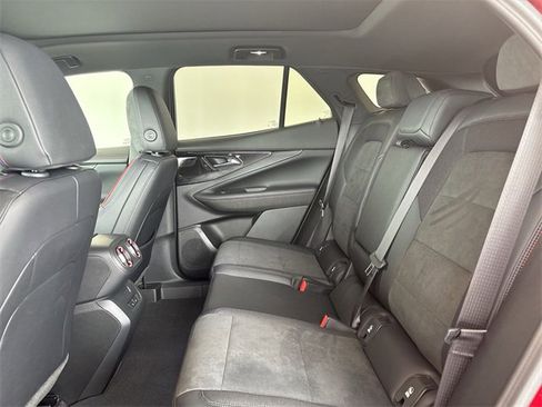 Certified 2025 Chevrolet Blazer EV RS image 18