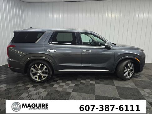 Used 2022 Hyundai Palisade Limited AWD/4WD image 2