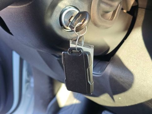 Used 2020 Chevrolet Silverado 2500 Custom w/ Custom Value Package image 29