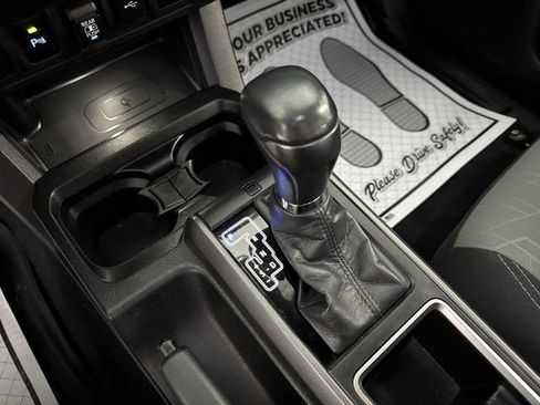 Used 2020 Toyota Tacoma TRD Sport image 15