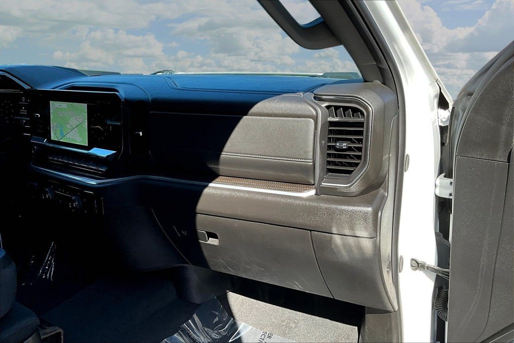 Used 2025 Chevrolet Silverado 2500 LT w/ Convenience Package AWD/4WD image 29