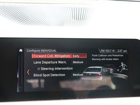 Used 2020 BMW 330i Sedan w/ Driving Assistance Package RWD image 29