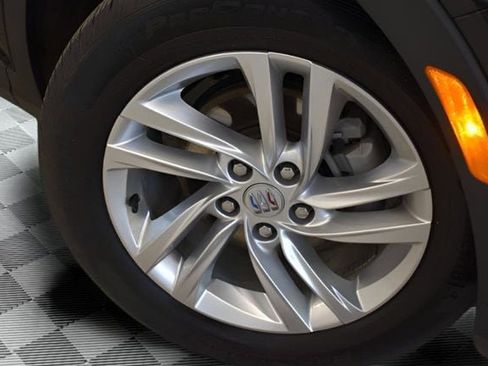 Used 2025 Buick Envista Preferred image 14