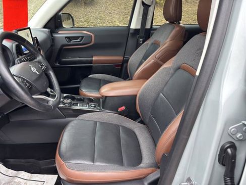 Certified 2021 Ford Bronco Sport Outer Banks w/ Outer Banks Package image 11