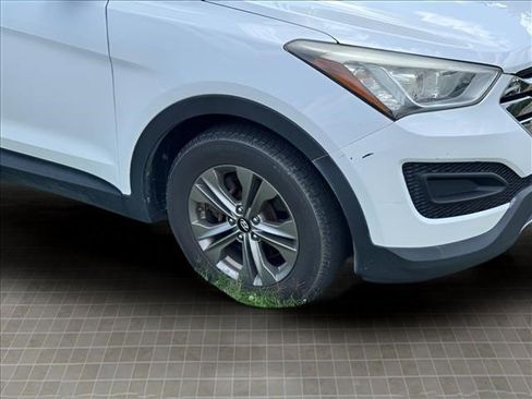 Used 2016 Hyundai Santa Fe Sport FWD image 11