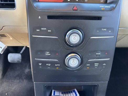 Used 2013 Ford Flex SEL FWD image 24
