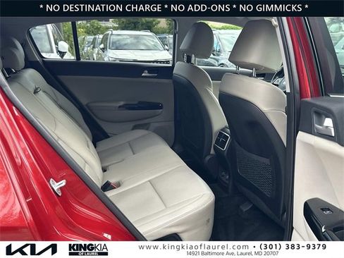 Used 2020 Kia Sportage EX image 18
