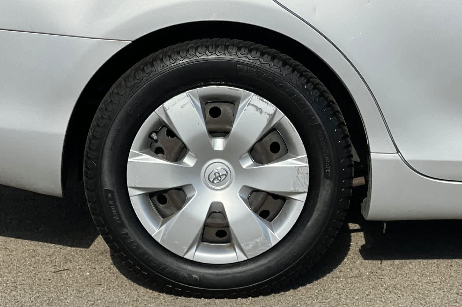 Used 2009 Toyota Camry LE FWD image 20