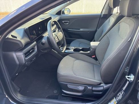 Certified 2025 Kia K4 FWD image 11
